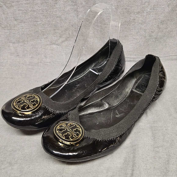 Tory Burch CAROLINE BLACK Patent Leather Ballet Flat Shoe Gold Logo Size 8M - Picture 3 of 7